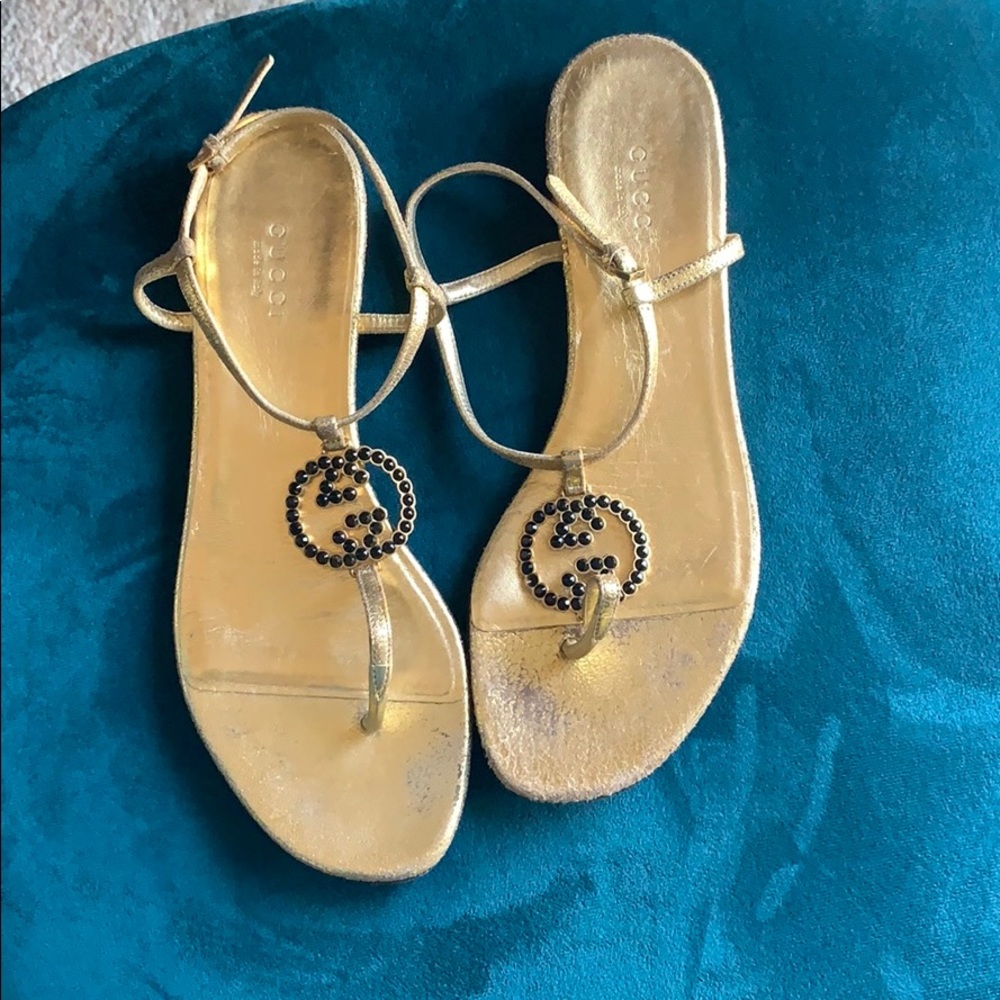 Authentic Gucci Sandals fit like a women's 7
